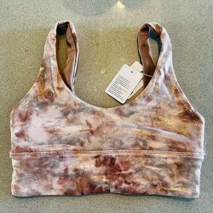 ⭐️NWT! LULULEMON Align ✨Shine Sports Bra ! ⭐️